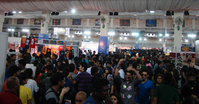 Comic-Con_Bangalore_2014_Crowd_No_Space